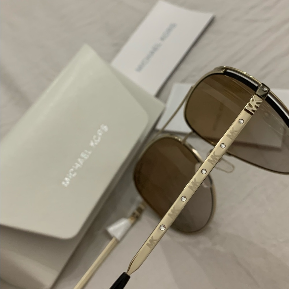 New Michael Kors aviator sunglasses gold mirror - Picture 5 of 14
